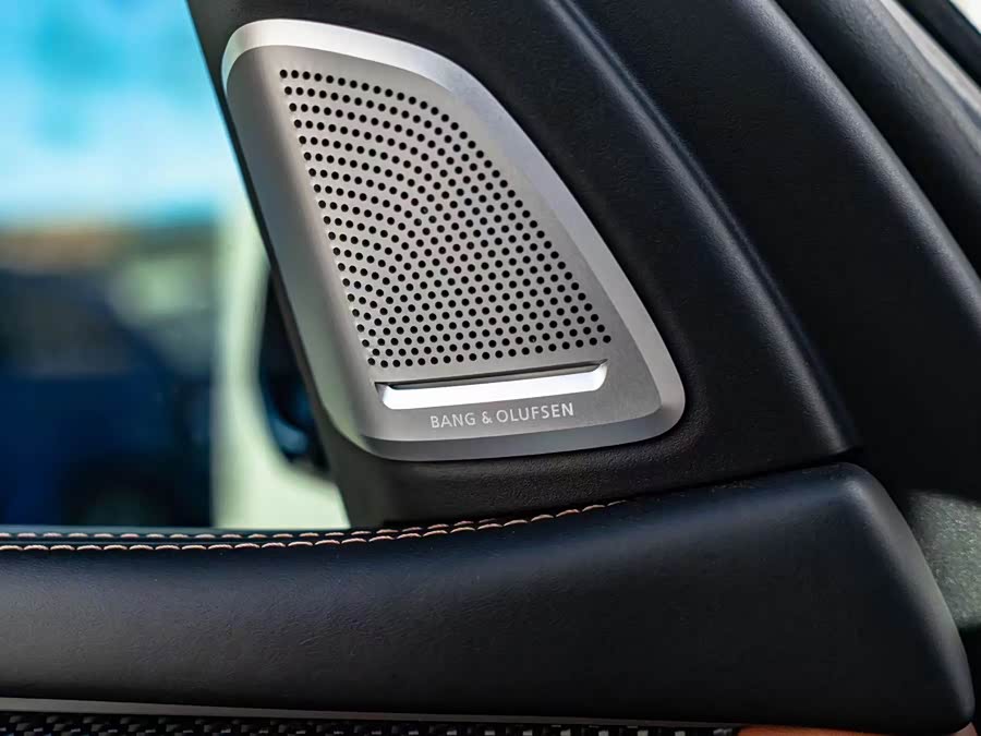 BMW X5 M 2016 car image #9