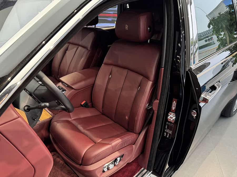 劳斯莱斯 幻影 2018 汽车图片 #9