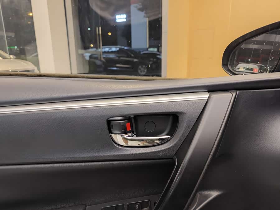 丰田 卡罗拉 2019 汽车图片 #9