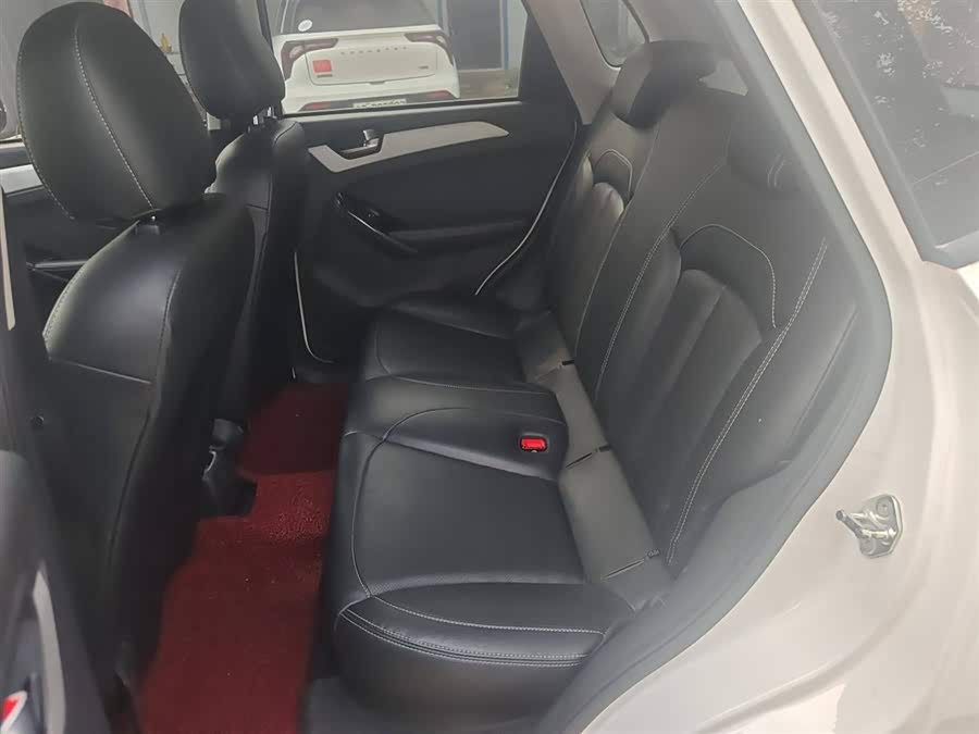 哪吒汽车 哪吒N01 2019 汽车图片 #9