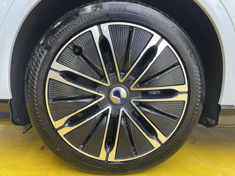 Denza N7 2024 car image #9