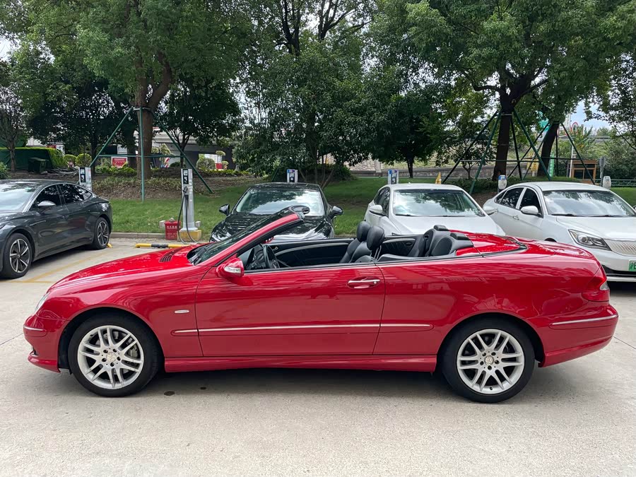 Mercedes-Benz CLK Class 2009 #9 Mercedes-Benz CLK Class 2009 car image #9