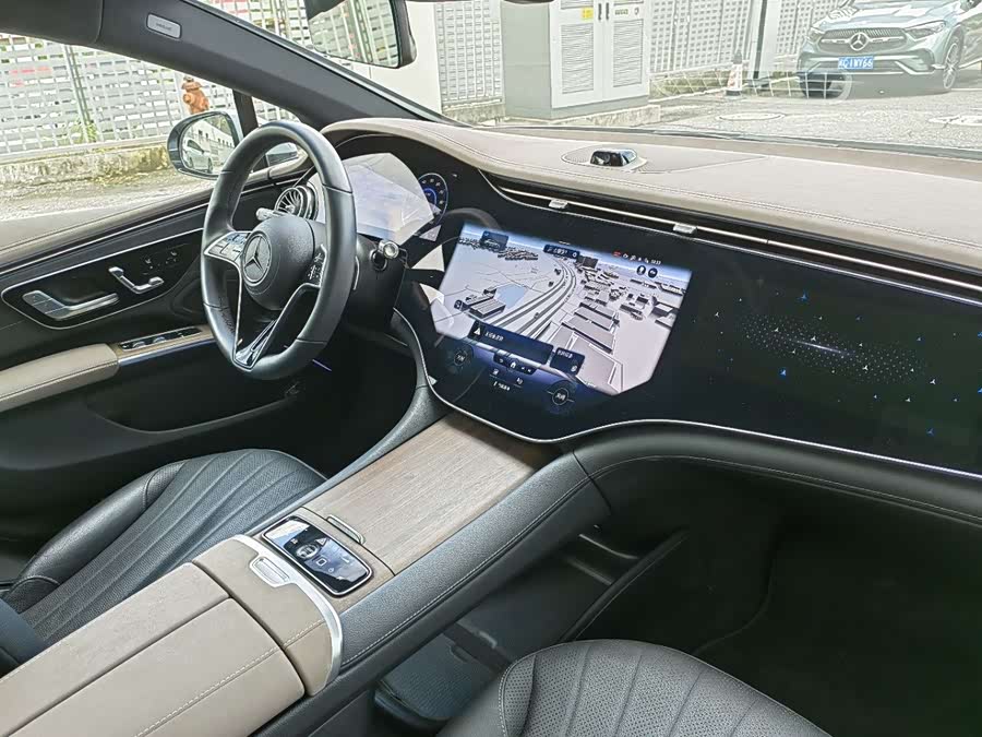 Mercedes-Benz EQS Class 2025 car image #9