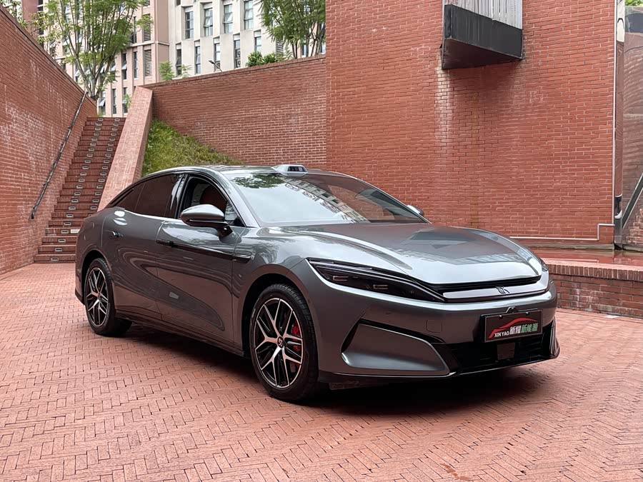 BYD HanL 2025 car image #9