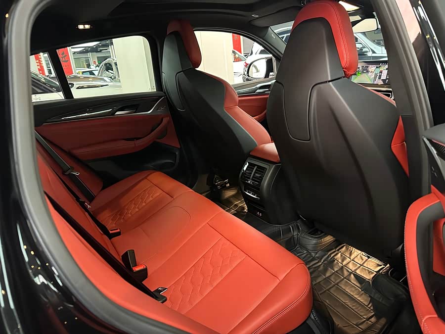BMW X4 M 2024 car image #9