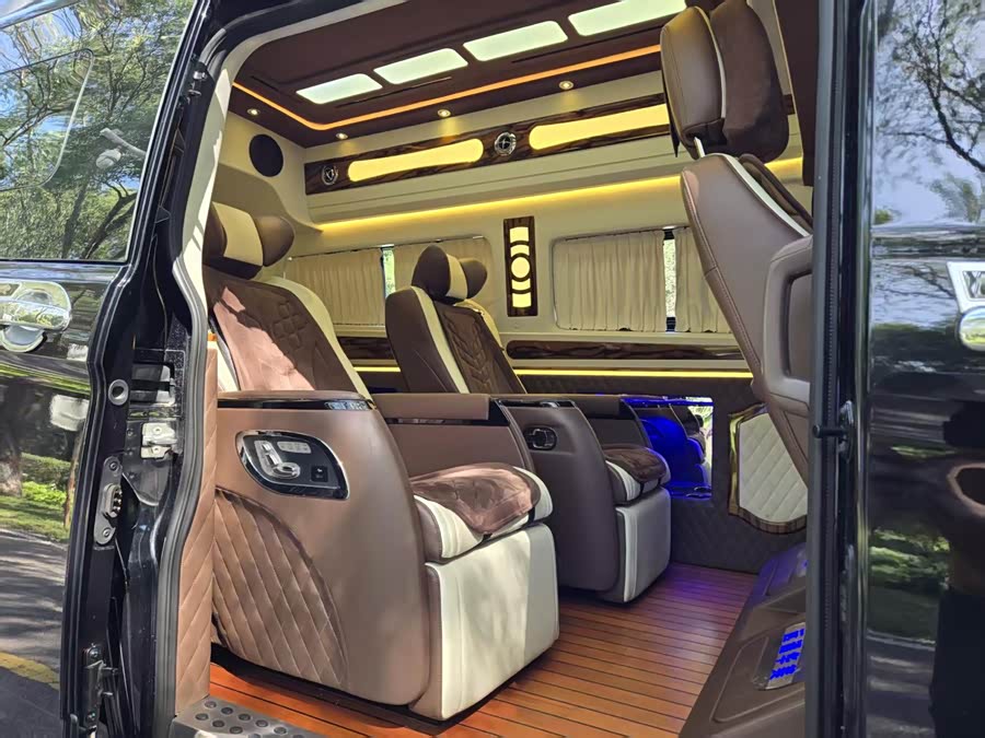 Ford Transit 2022 immagine di auto #9
