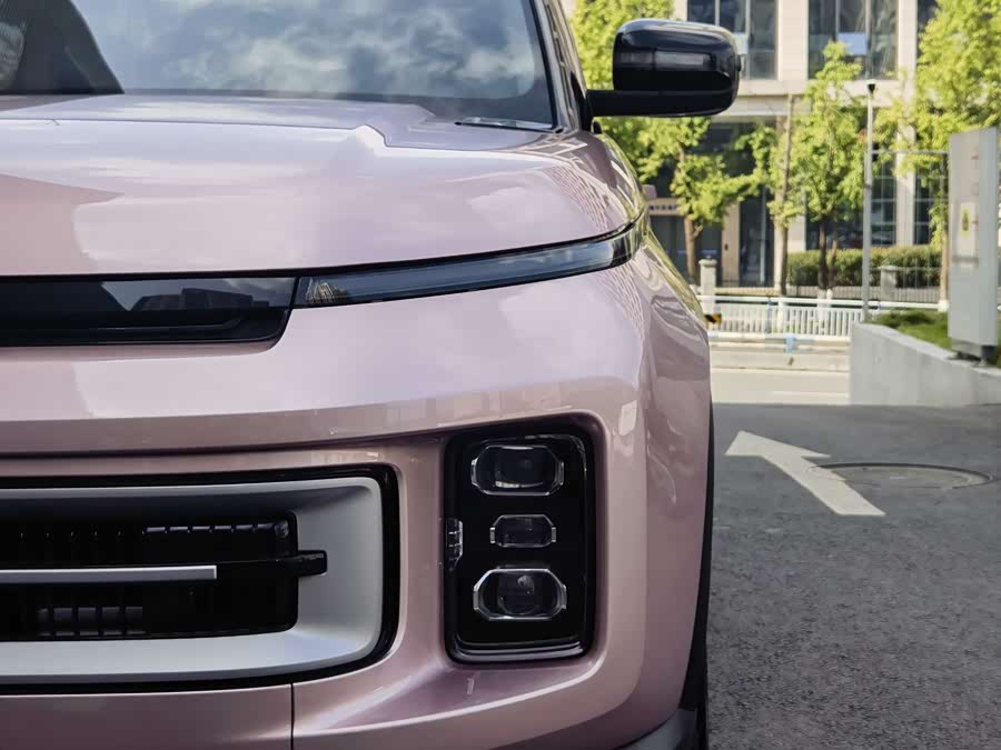 GEELY Monjaro MHEV 2022 car image #9