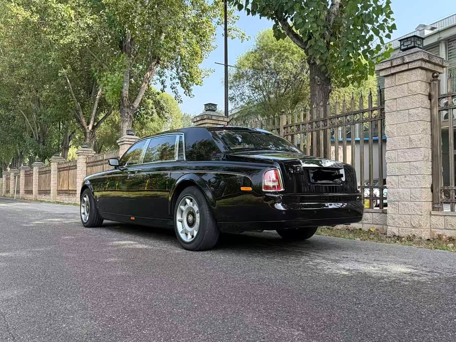 Rolls-Royce Phantom 2008 car image #9