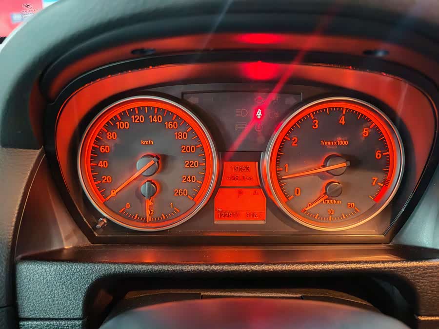 BMW X1 (Imported) 2010 car image #9