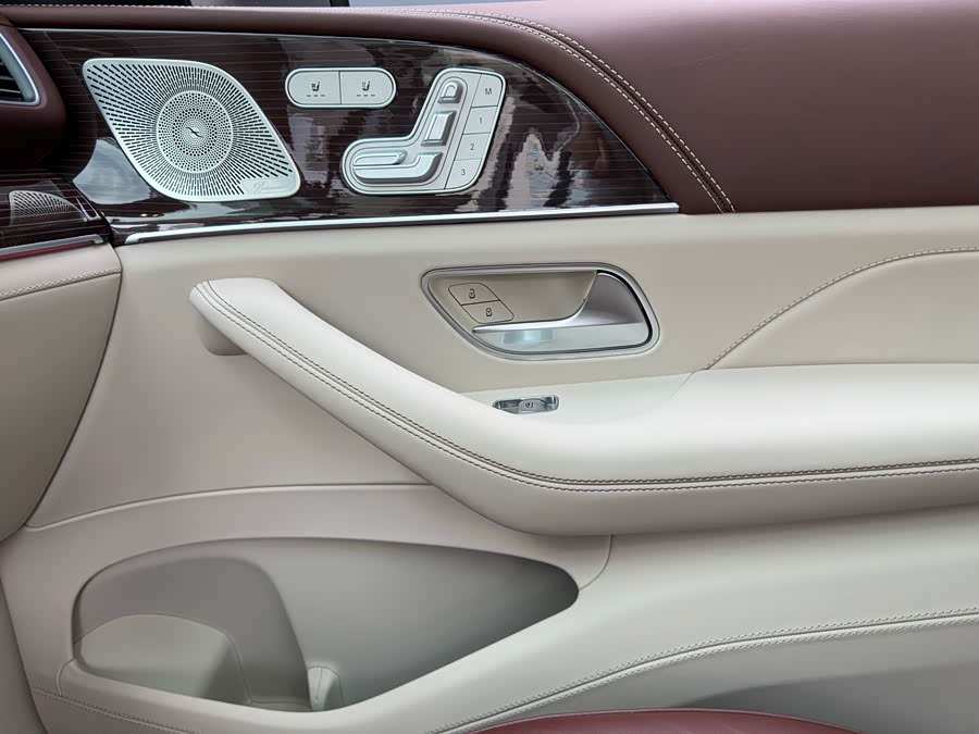 Mercedes-Benz Maybach GLS 2022 #9 Mercedes-Benz Maybach GLS 2022 car image #9