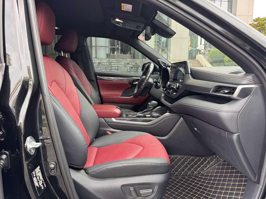 Toyota Crown Kluger 2024 car image #9