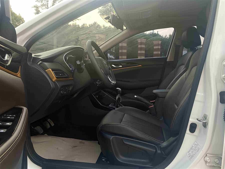 Changan Eado DT 2019 car image #9