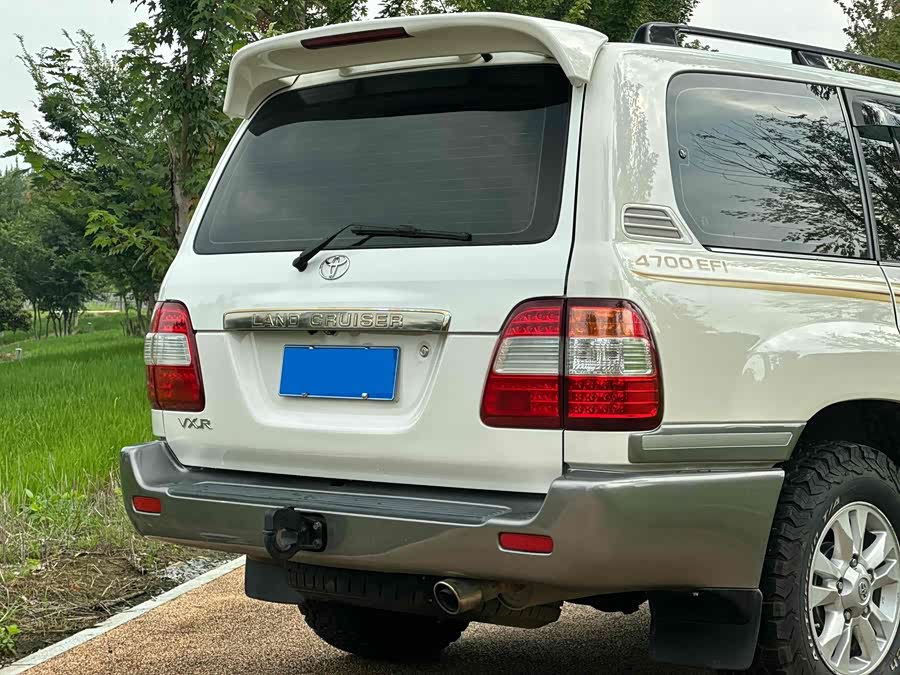 丰田 兰德酷路泽 2006 汽车图片 #9