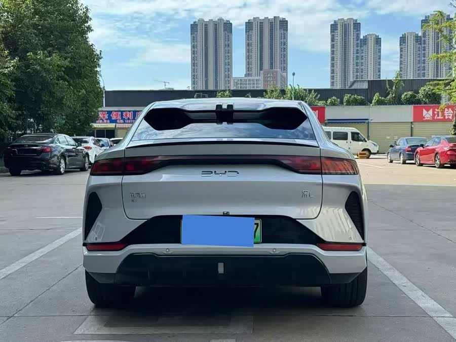 BYD SongL EV 2024 car image #9