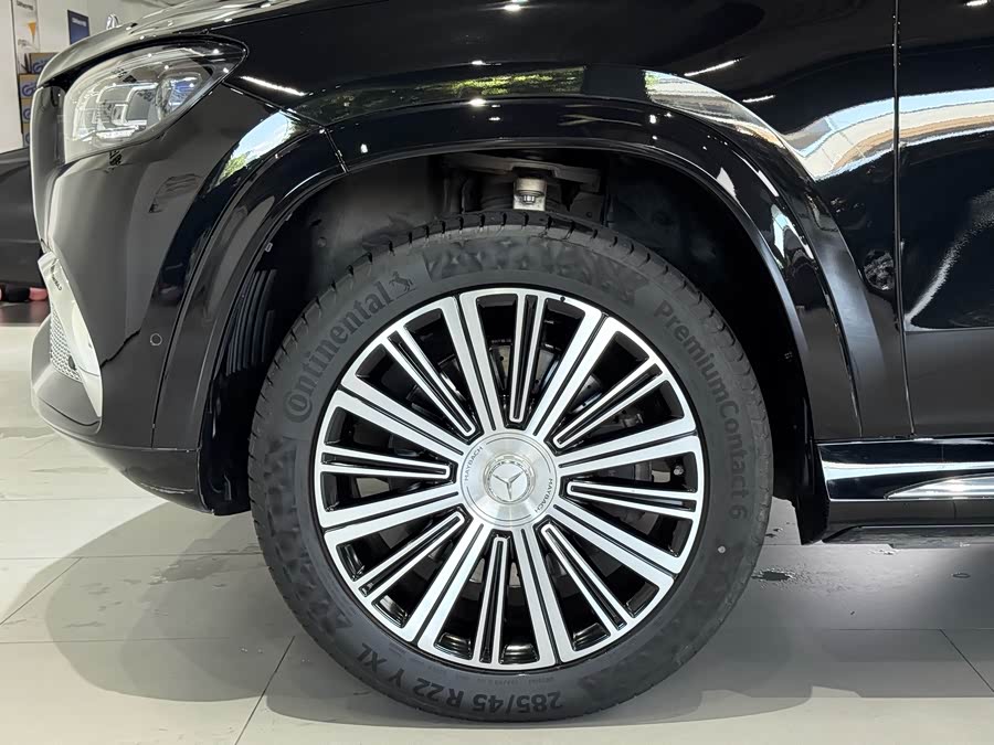 Mercedes-Benz Maybach GLS 2023 car image #9