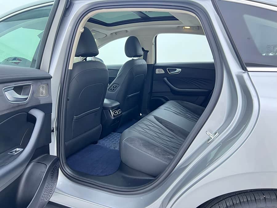 Roewe D7 2023 imagem de carro #9