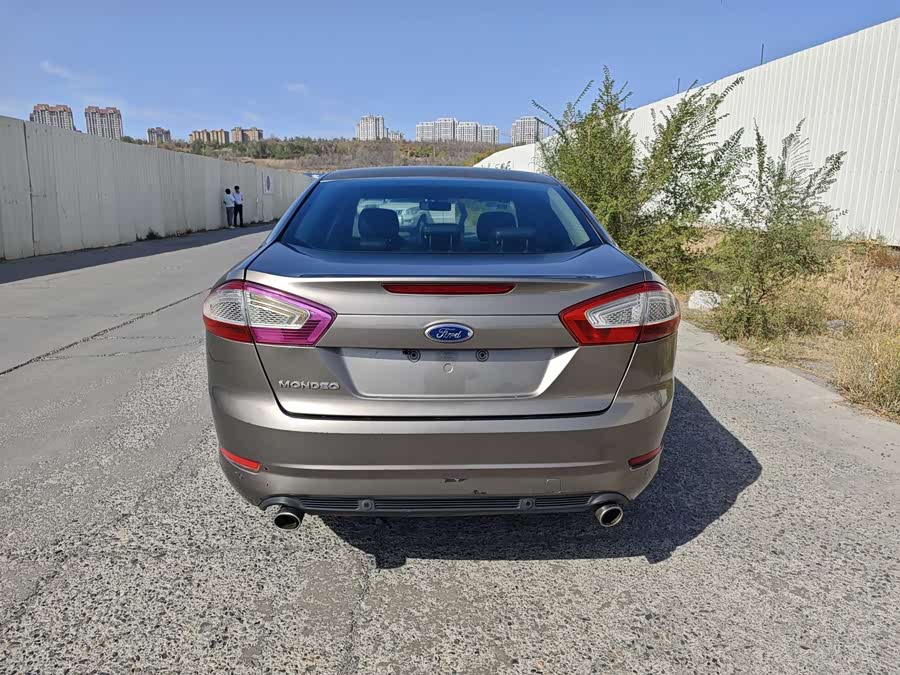 Ford Mondeo-Zhisheng 2012 image de voiture #9
