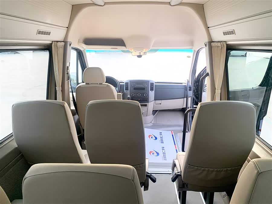 Mercedes-Benz Sprinter 2015 #9 Mercedes-Benz Sprinter 2015 car image #9