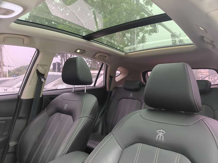 BYD Song New Energy 2018 #9 BYD Song New Energy 2018 car image #9