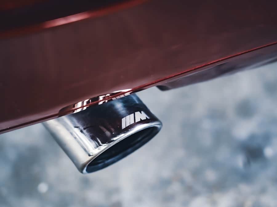 BMW 6 Series 2012 car image #9