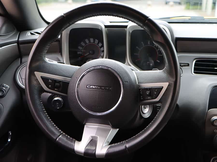 Chevrolet Camaro 2011 image de voiture #9