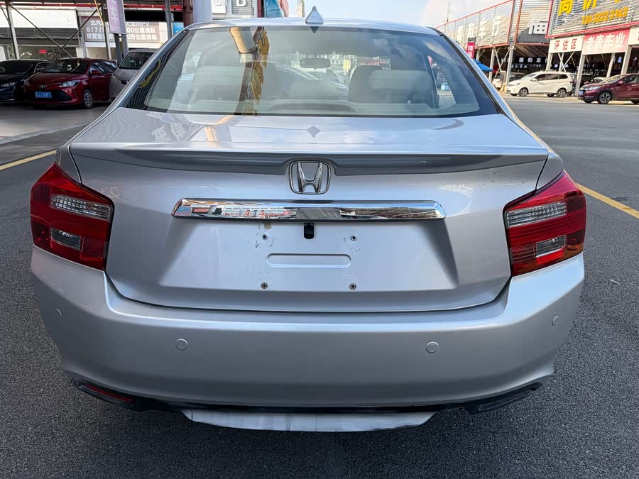 Honda City Classic 2012 #9 Honda City Classic 2012 car image #9