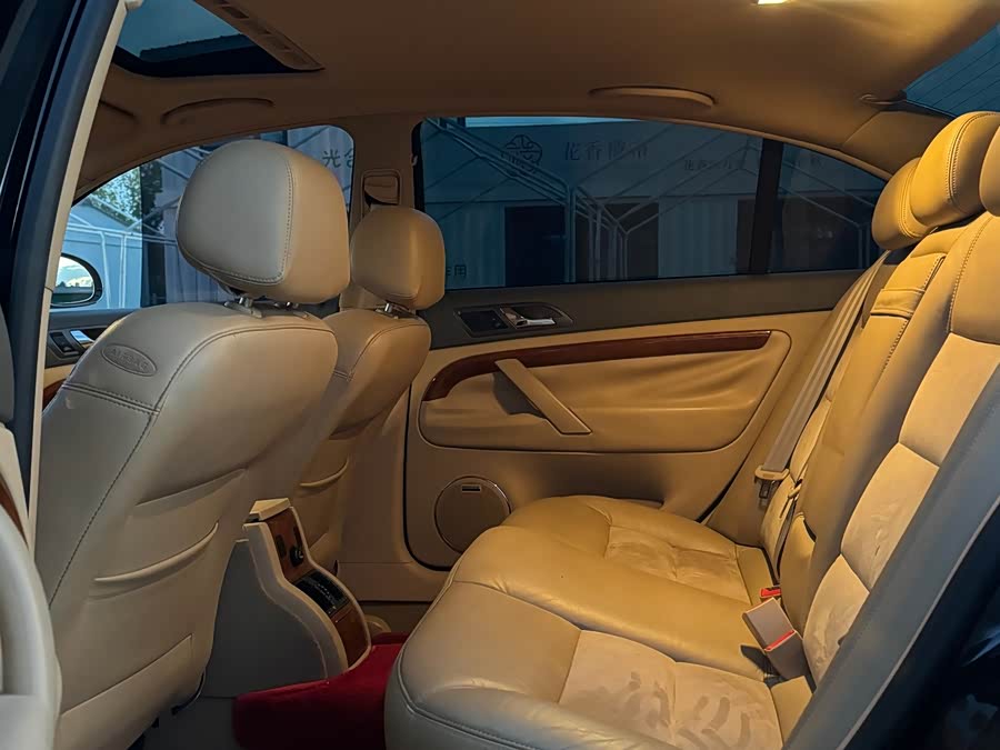 Volkswagen Passat Lingyu 2009 #9 Volkswagen Passat Lingyu 2009 car image #9