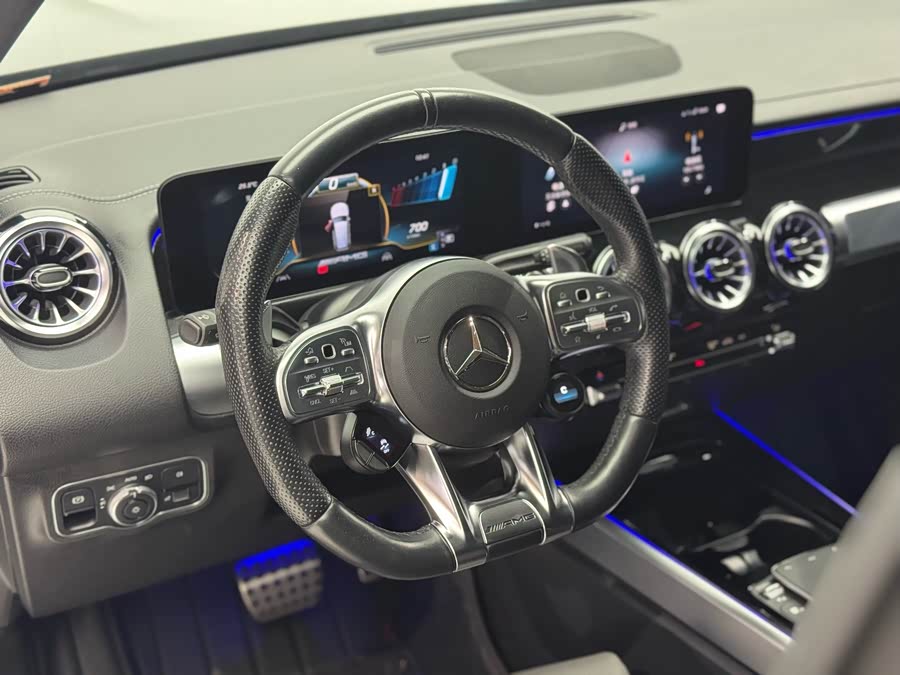 Mercedes-Benz GLB AMG 2022 #9 Mercedes-Benz GLB AMG 2022 car image #9