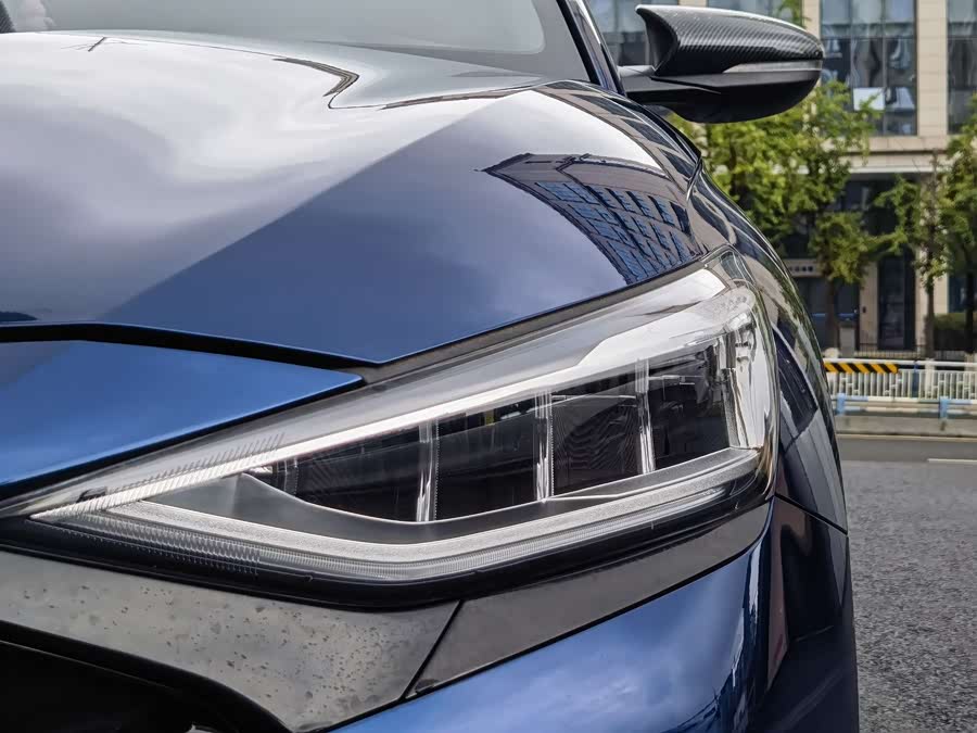 Hyundai Lafesta 2020 car image #9