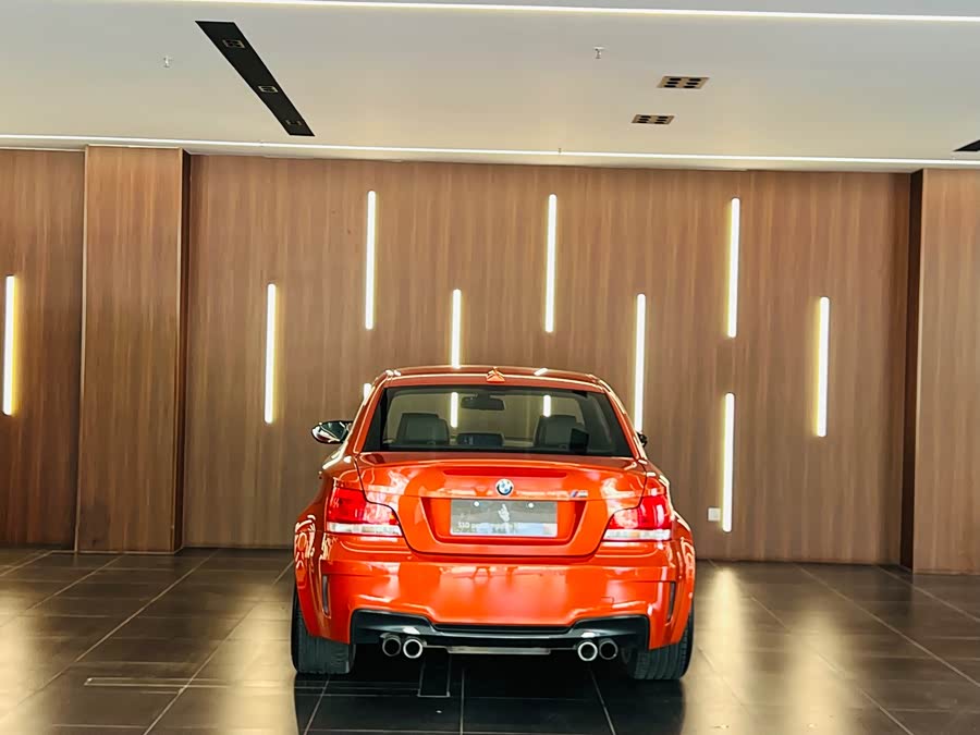 BMW 1 Series M 2012 car image #9