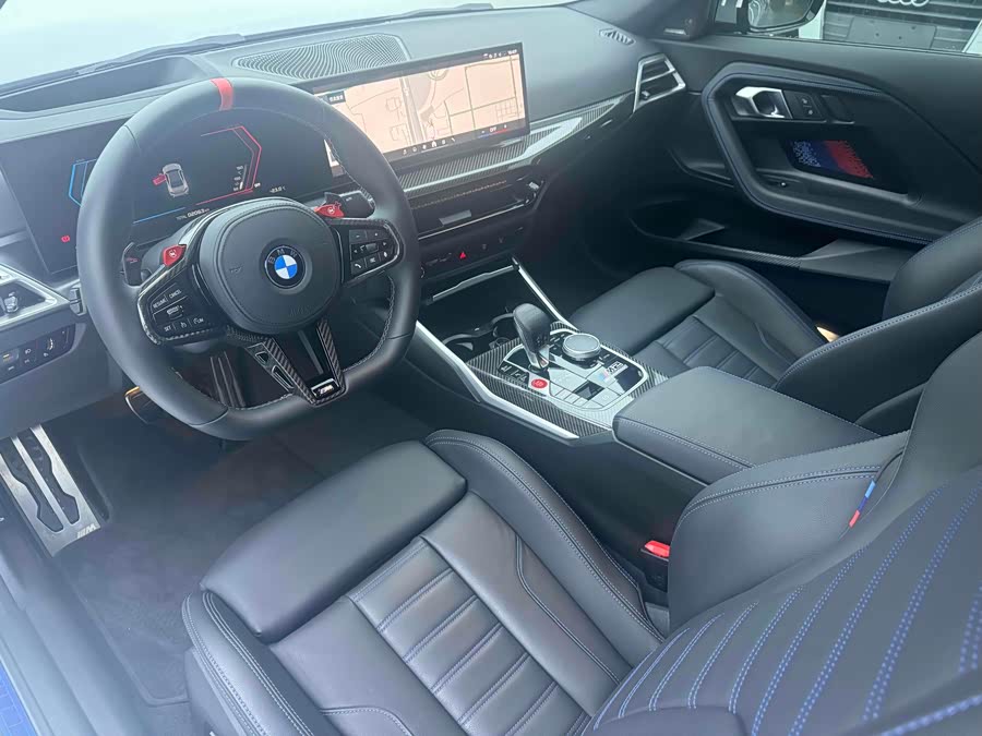 BMW M2 2025 #9 BMW M2 2025 car image #9