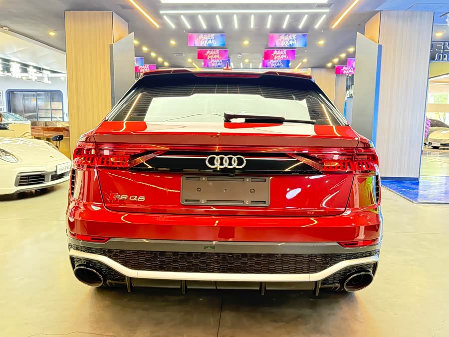 Audi RS Q8 2021 #9 Audi RS Q8 2021 car image #9