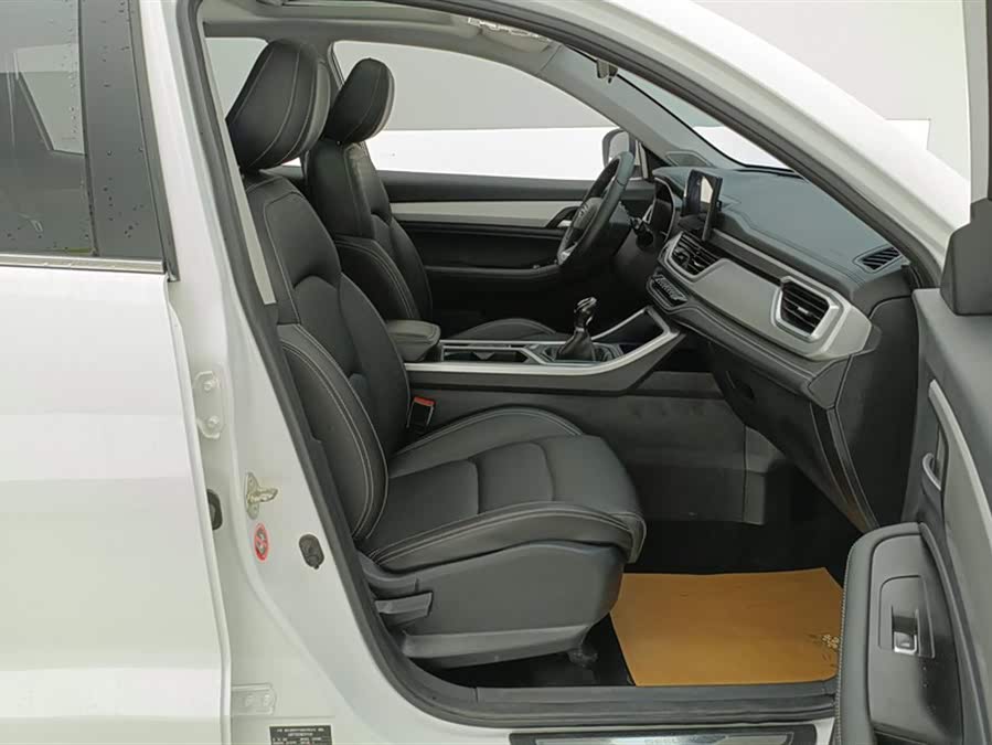 GEELY Vision X6 2020 car image #9