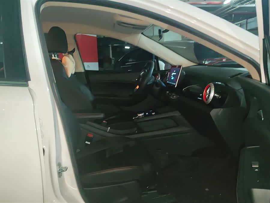 BYD S2 2019 #9 BYD S2 2019 car image #9