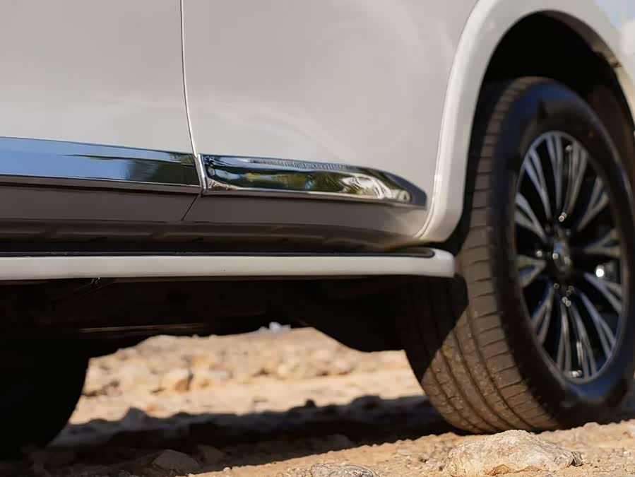 日产 途乐 2019 汽车图片 #9