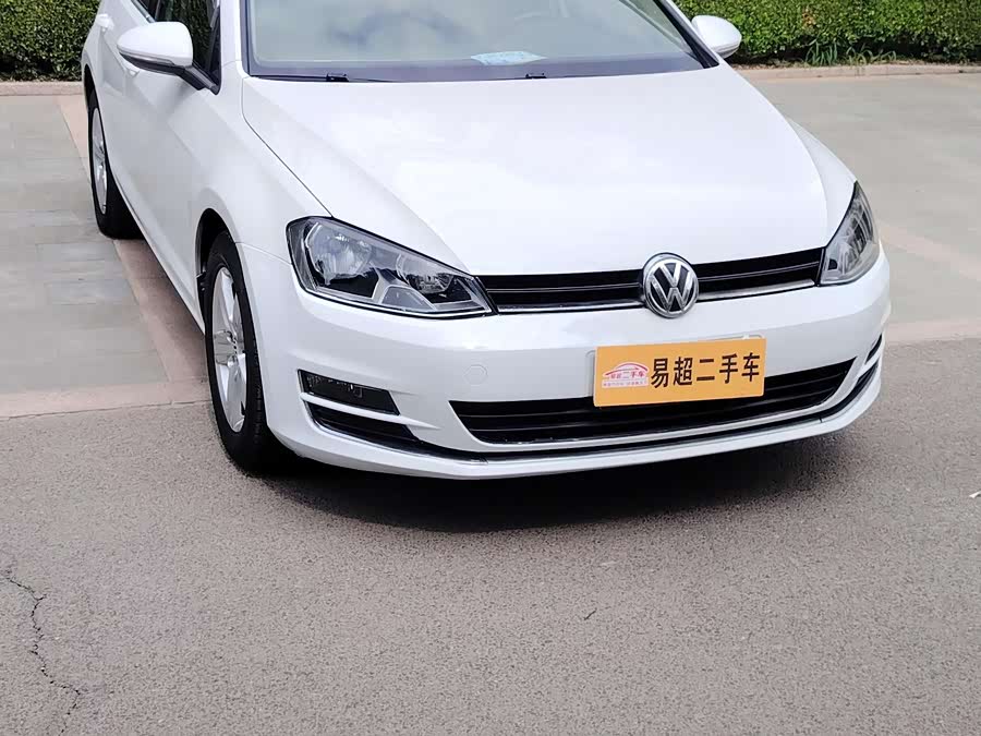 Volkswagen Golf 2015 car image #9