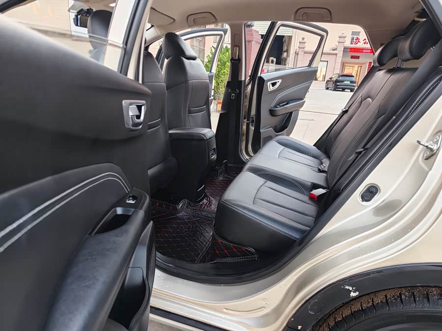 GEELY Vision X3 2020 car image #9
