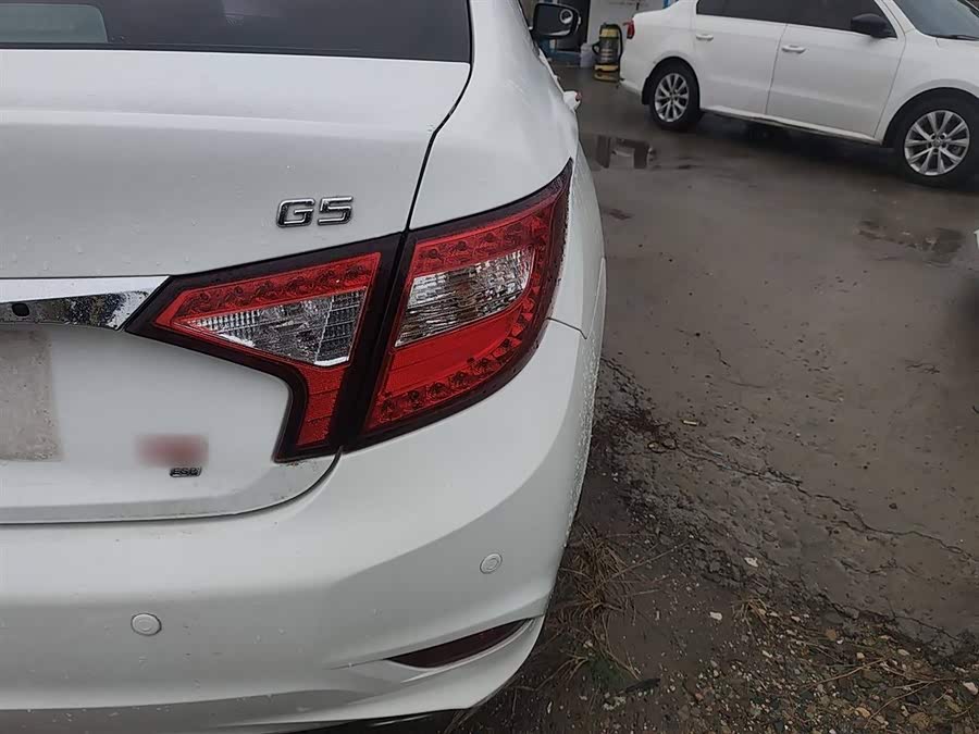 BYD G5 2017 #9 BYD G5 2017 immagine di auto #9