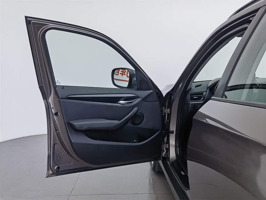 BMW X1 (Imported) 2012 #9 BMW X1 (Imported) 2012 صورة سيارة #9