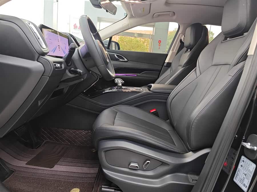 HongQi HS3 PHEV 2024 #9 HongQi HS3 PHEV 2024 car image #9