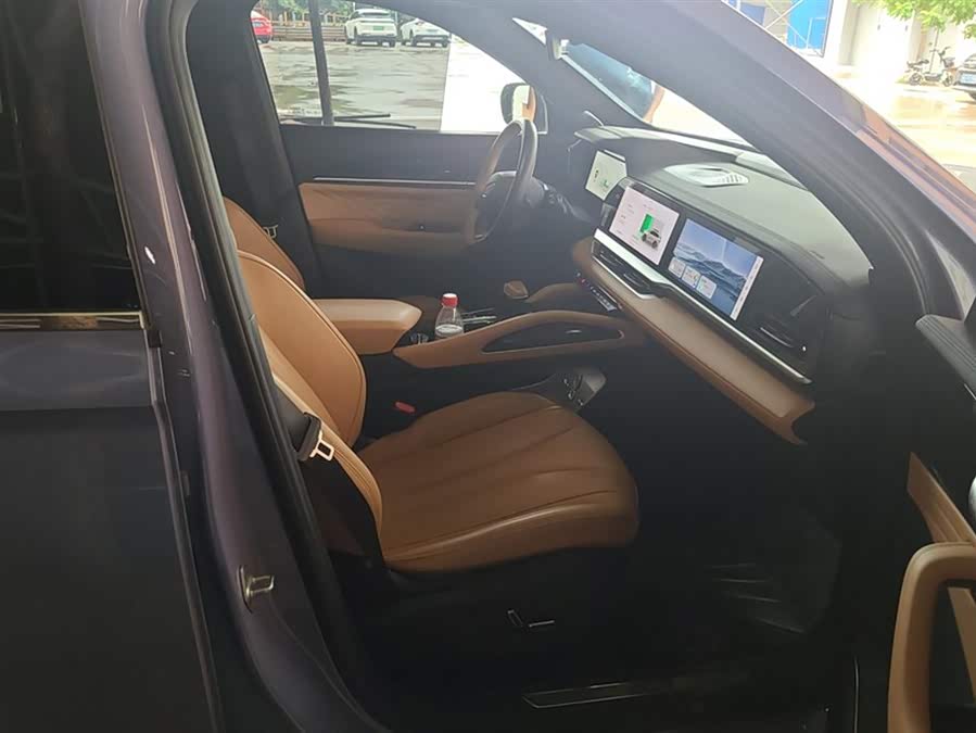 GEELY Monjaro EREV 2023 car image #9