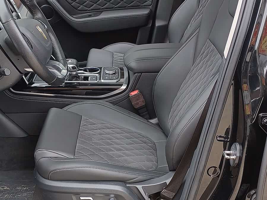 HongQi HS7 2020 car image #9