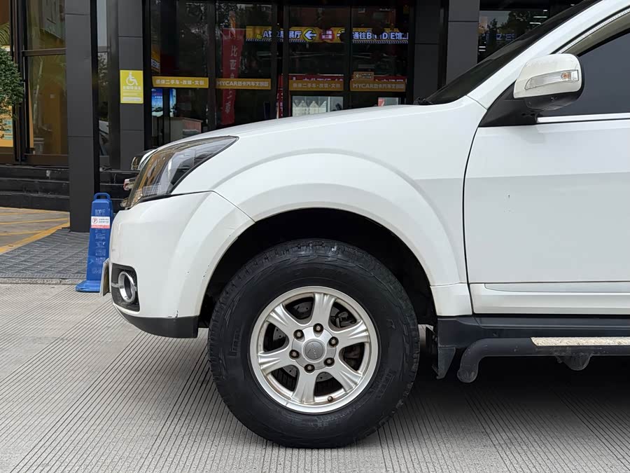 Haval H5 Class 2015 #9 Haval H5 Class 2015 car image #9