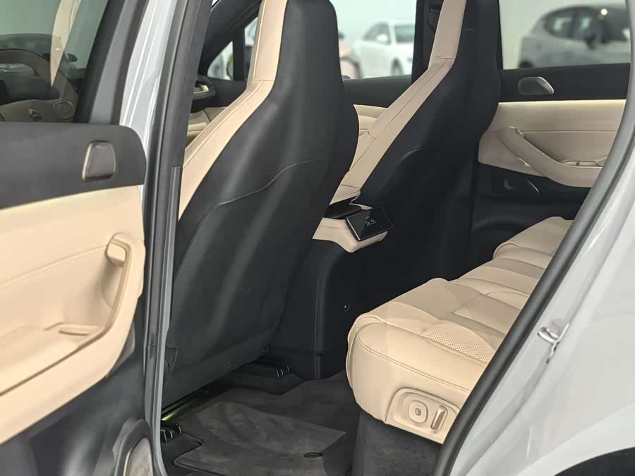 蔚来 蔚来EC7 2024 汽车图片 #9