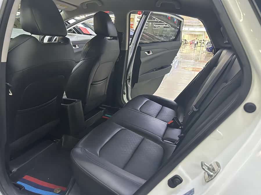 Changan Eado EV 2022 #9 Changan Eado EV 2022 car image #9