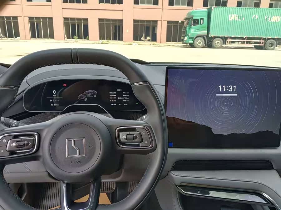 极氪 极氪001 2025 汽车图片 #9