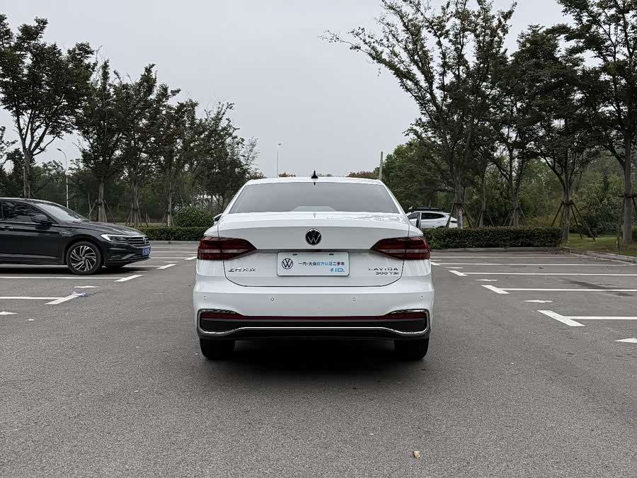 Volkswagen Lavida 2024 car image #9
