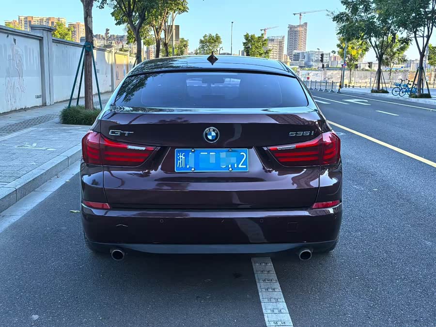BMW 5 Series GT 2015 #9 BMW 5 Series GT 2015 immagine di auto #9