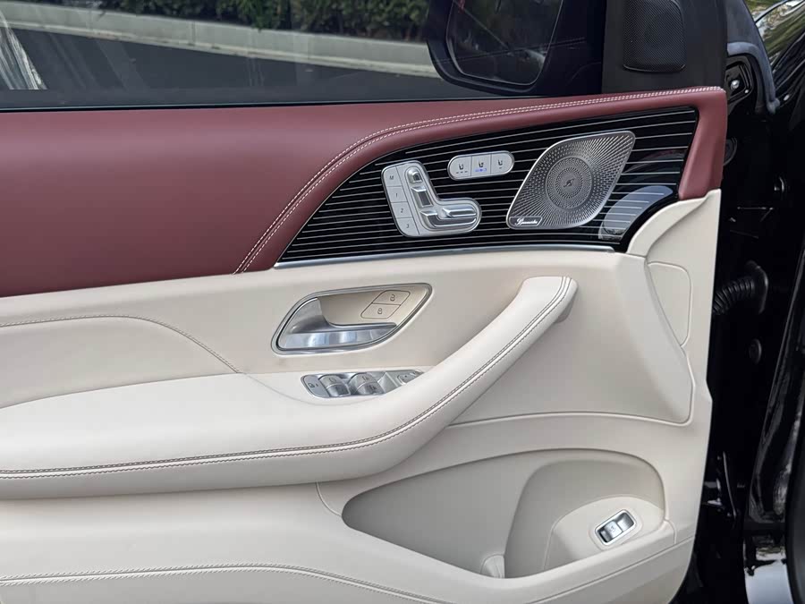 Mercedes-Benz Maybach GLS 2024 #9 Mercedes-Benz Maybach GLS 2024 car image #9