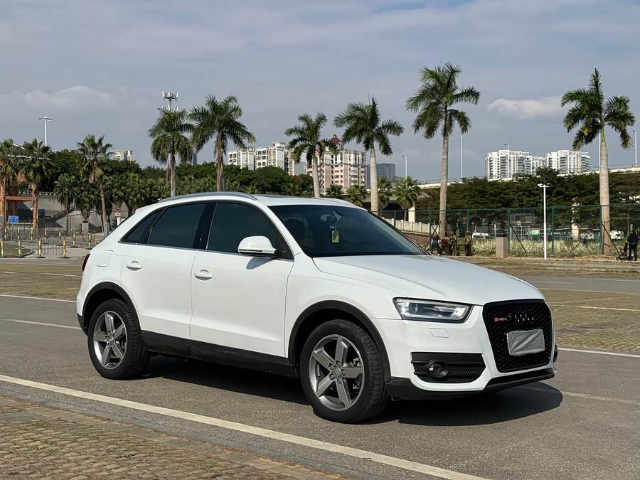 Audi Q3 2015 صورة سيارة #9